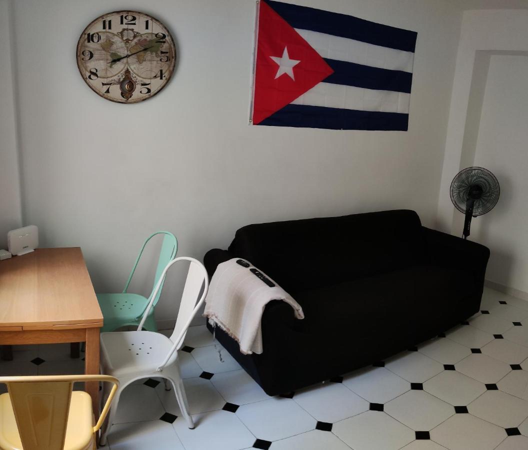 阿尔梅里亚El Rinconcito Cubano En El Centro公寓 外观 照片